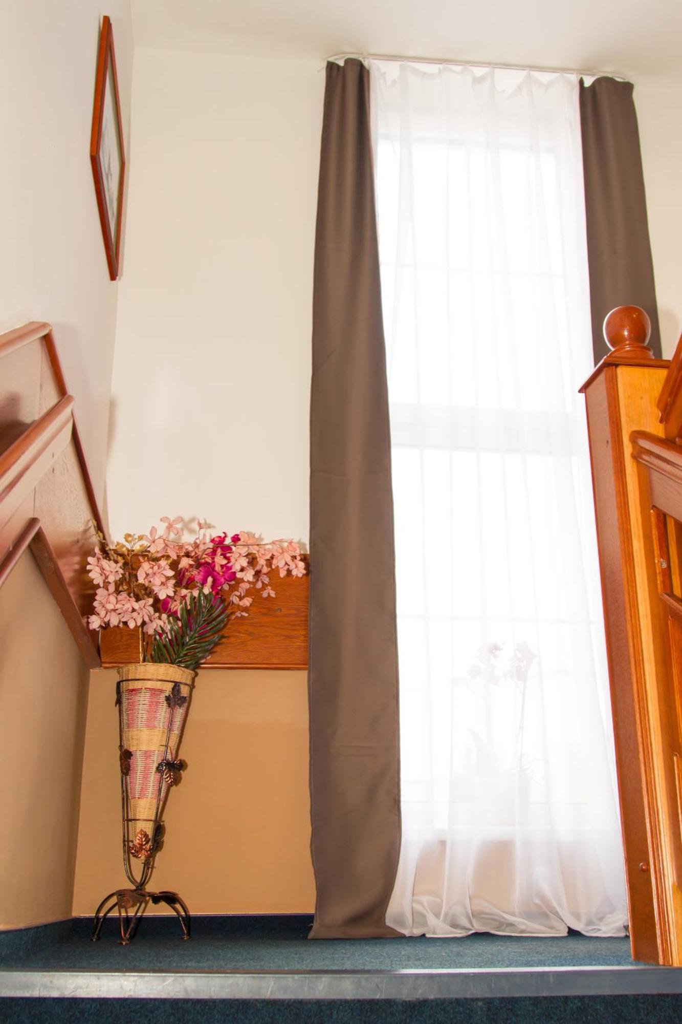 Hotel Wesselenyi غيور المظهر الخارجي الصورة