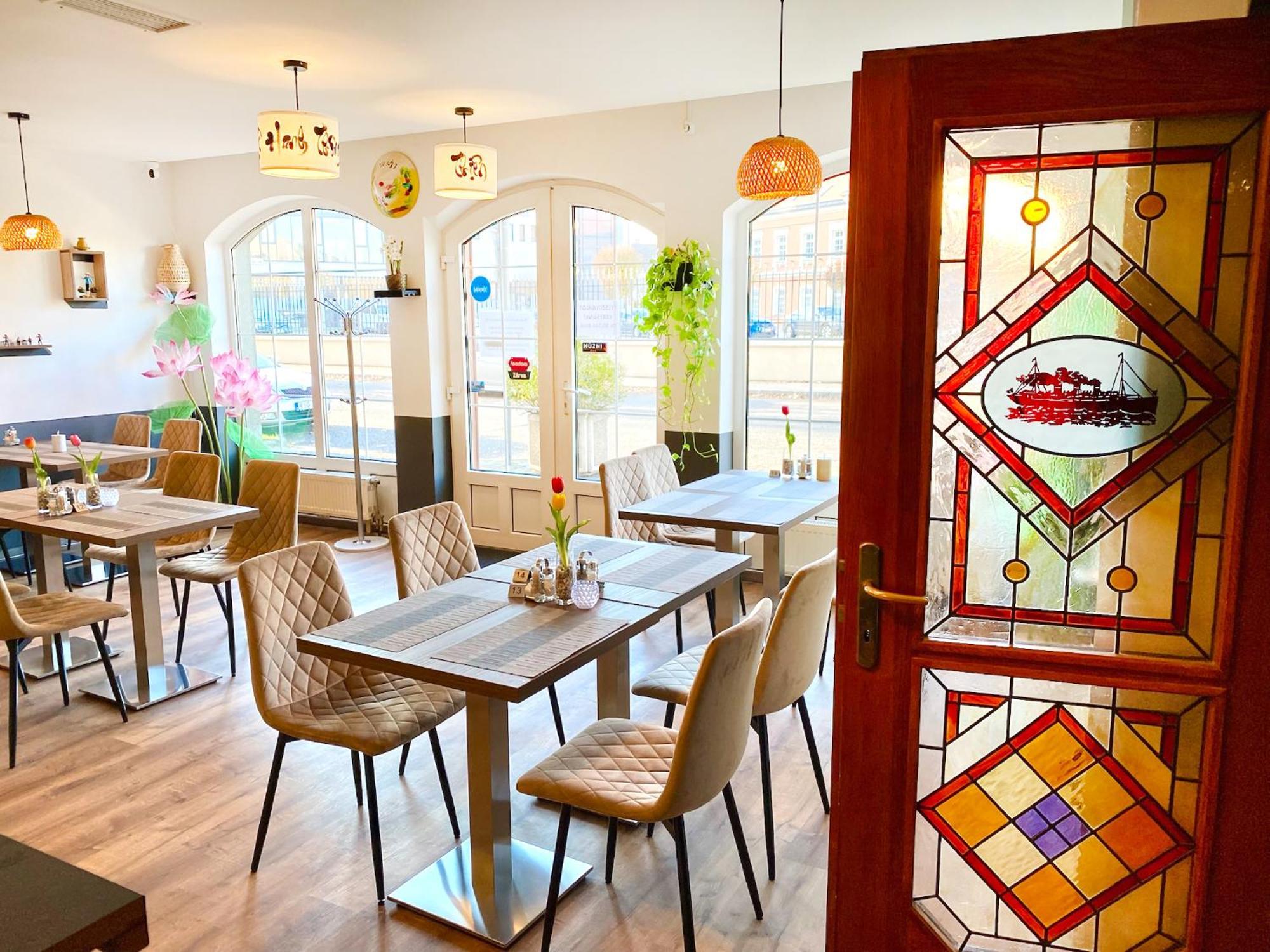 Hotel Wesselenyi غيور المظهر الخارجي الصورة